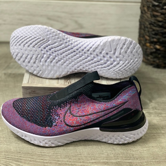 Nike Phantom React Flyknit (GS) - Picture 6 of 8